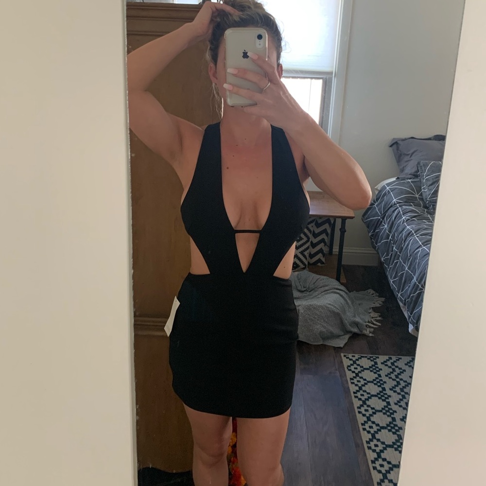 Black backless mini dress